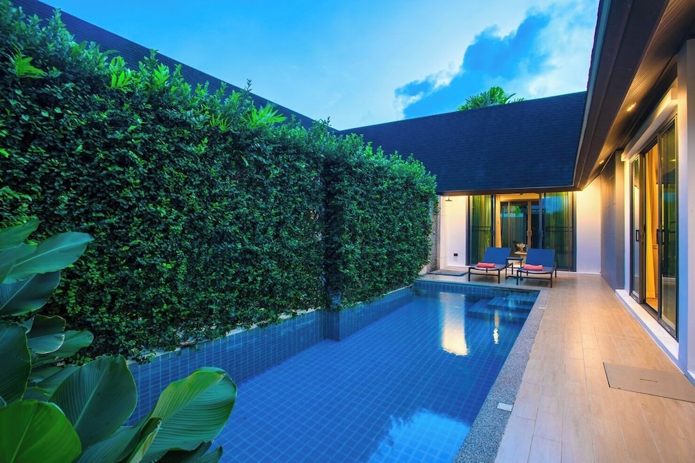 THE KIRI VILLAS RESORT 34/69