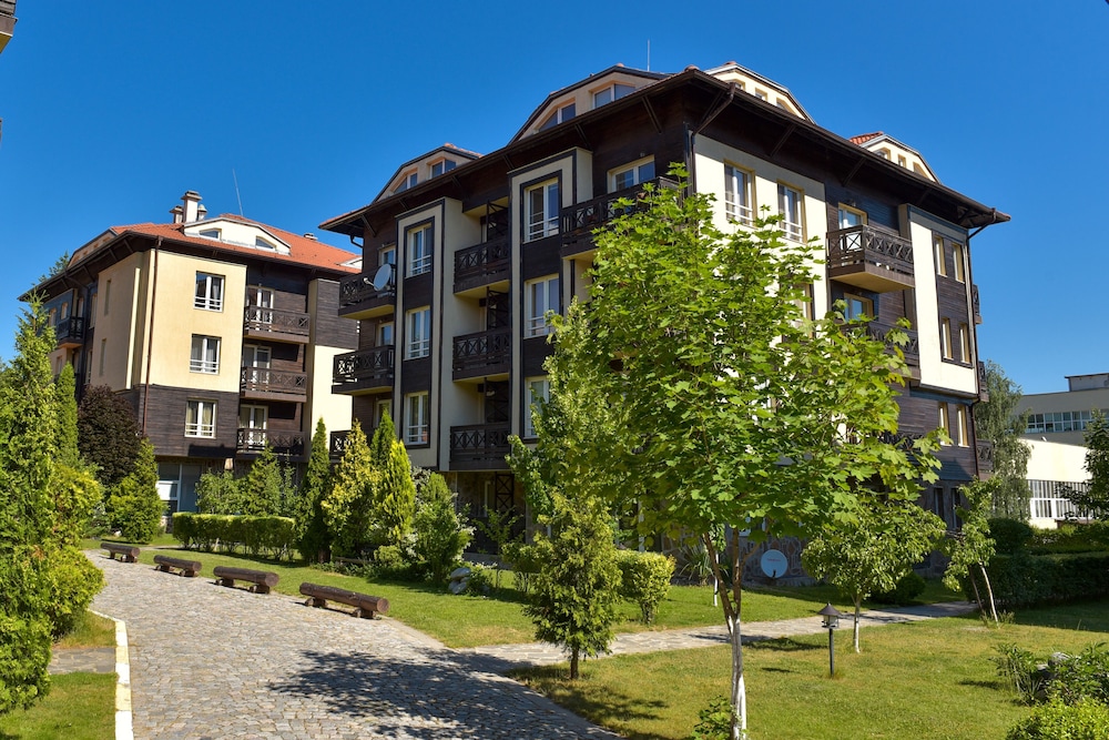 Bojur & Bojurland Apartment Complex 47/50
