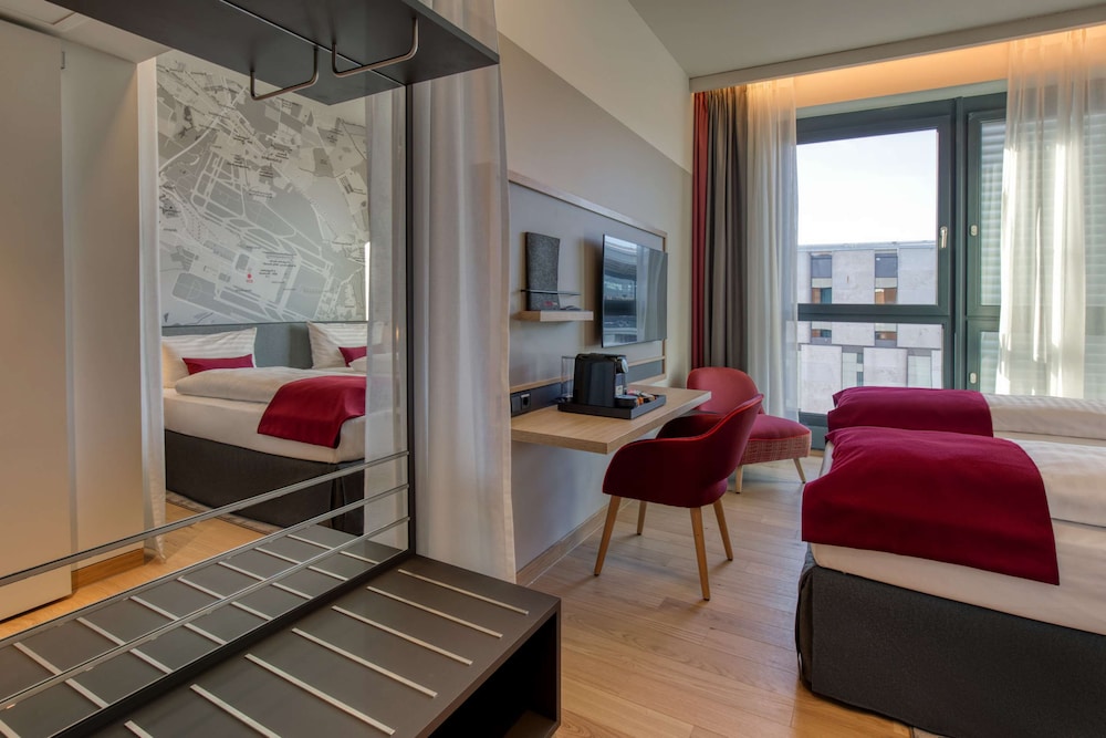 IntercityHotel Berlin Airport BER Terminal 1+2 27/50