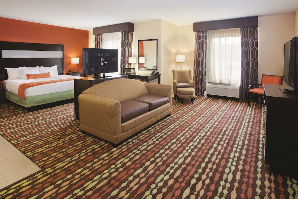 La Quinta Inn and Suites by Wyndham Florence 27/47