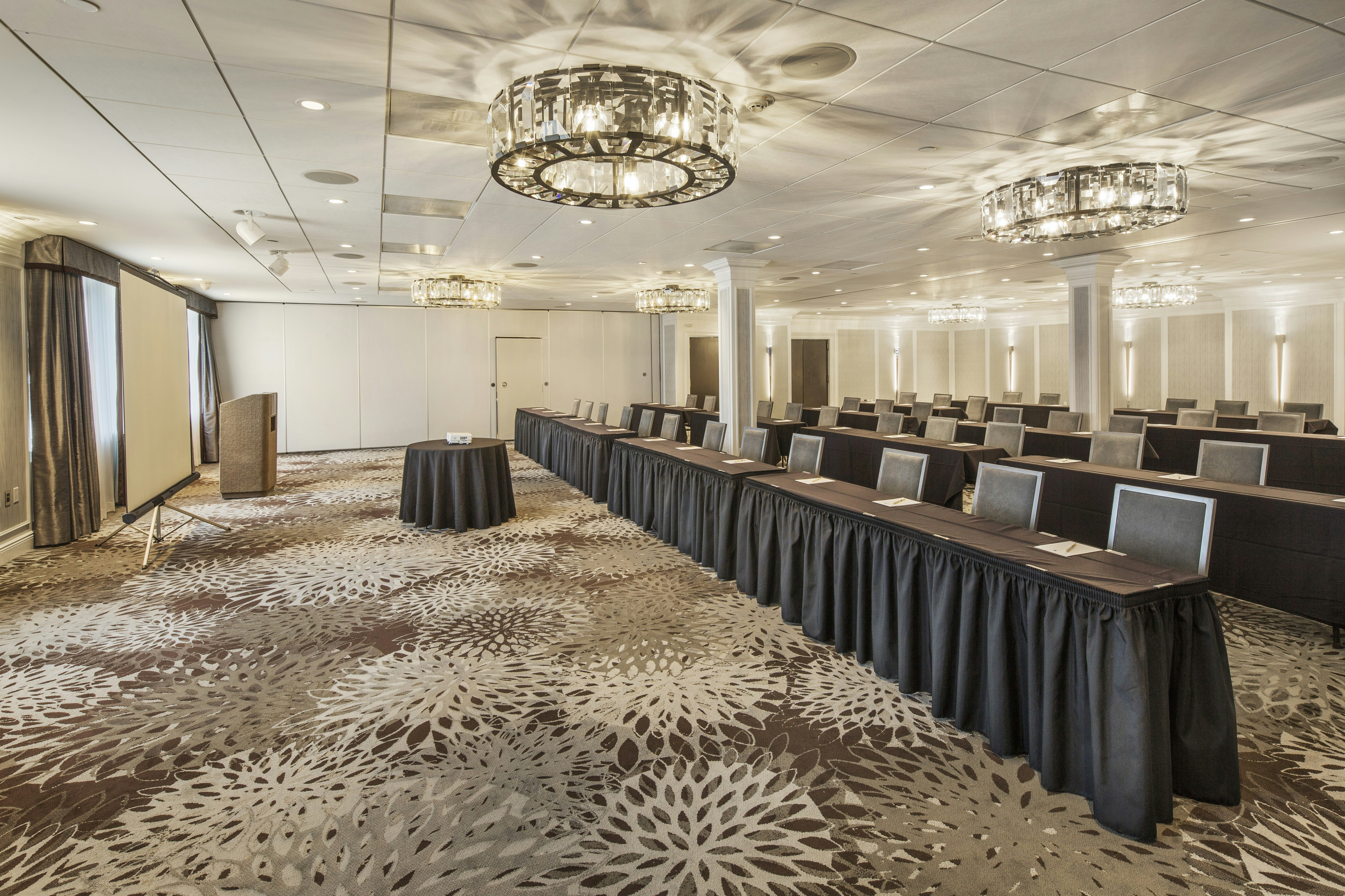 Doubletree By Hilton Hotel Nanuet 33/62