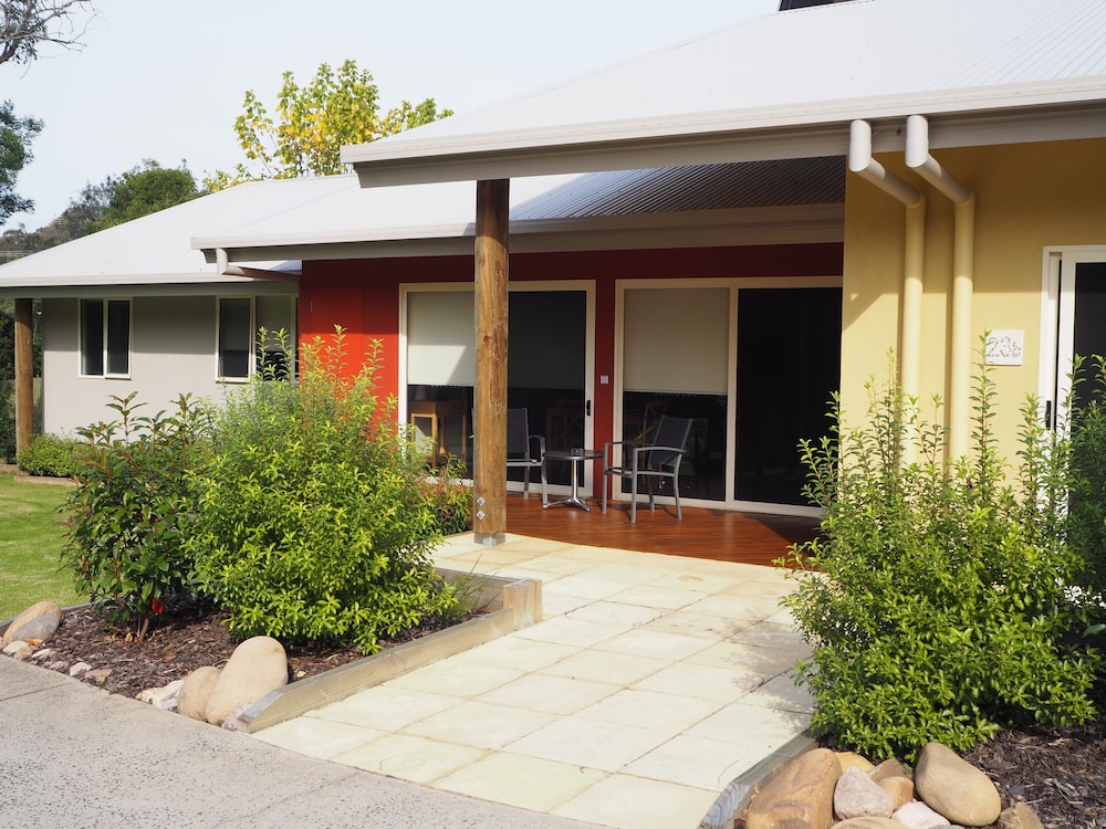 TATHRA BEACH HOUSE APARTMENTS 3/48