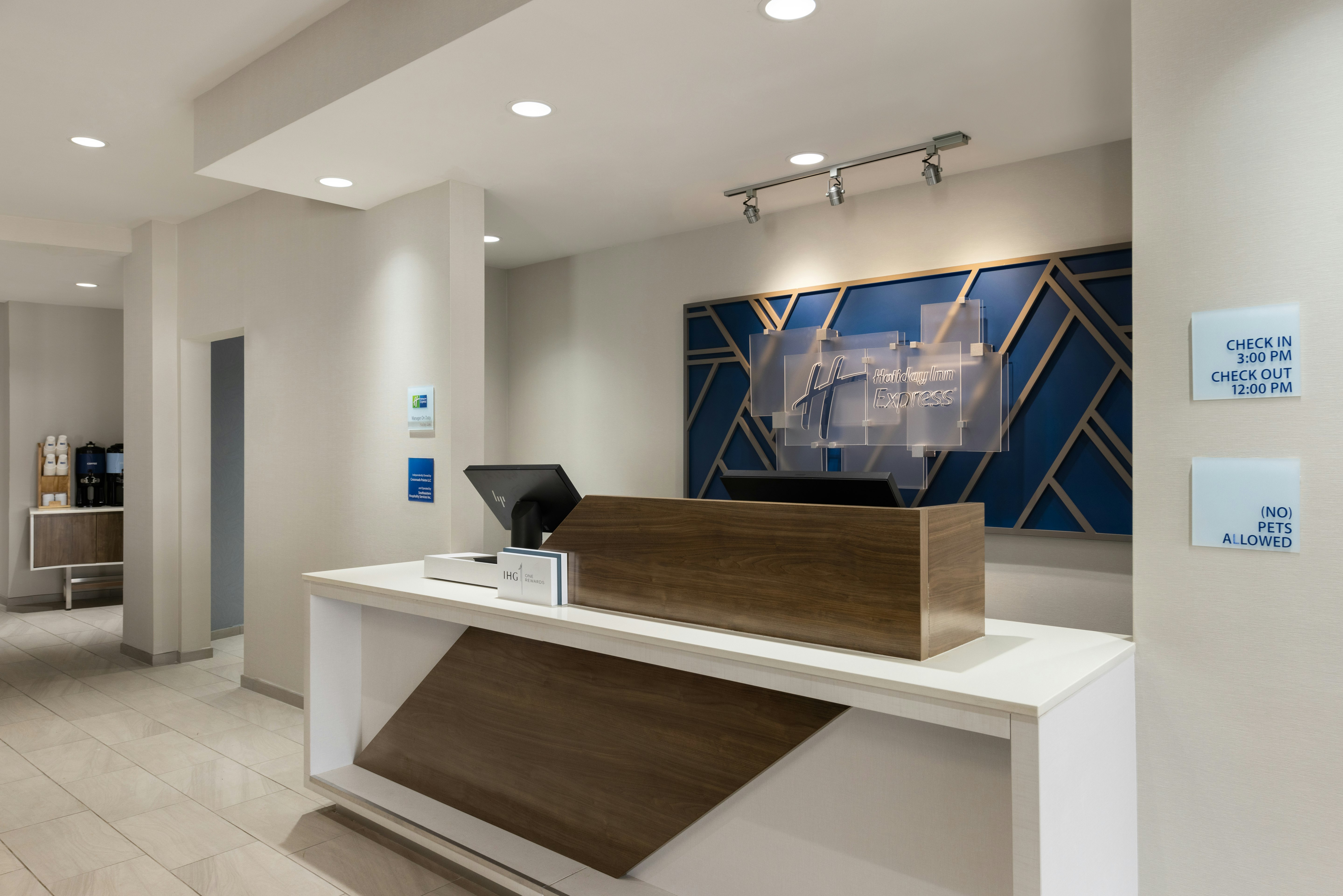 Holiday Inn Express Savannah Airport Ex Comfort Suites 3/54