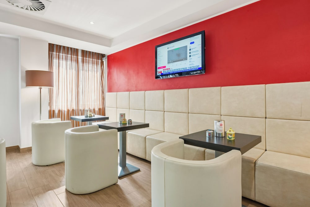 Hotel Regina 33/51