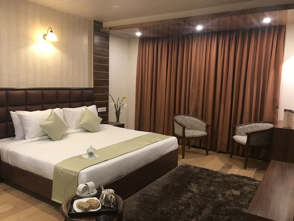 Jai Hotels 20/50