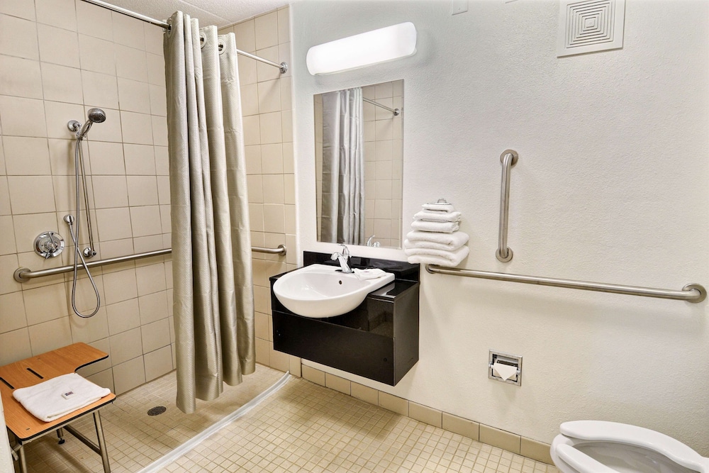Motel6 Nashua, NH - South 45/55