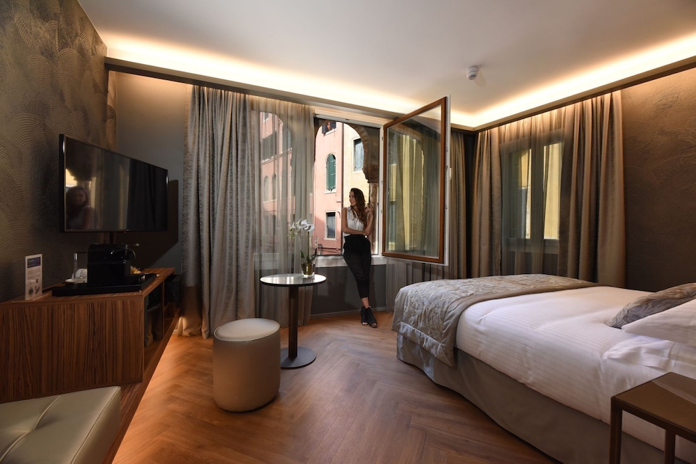 COMFORT, DOUBLE BED, ANNEX