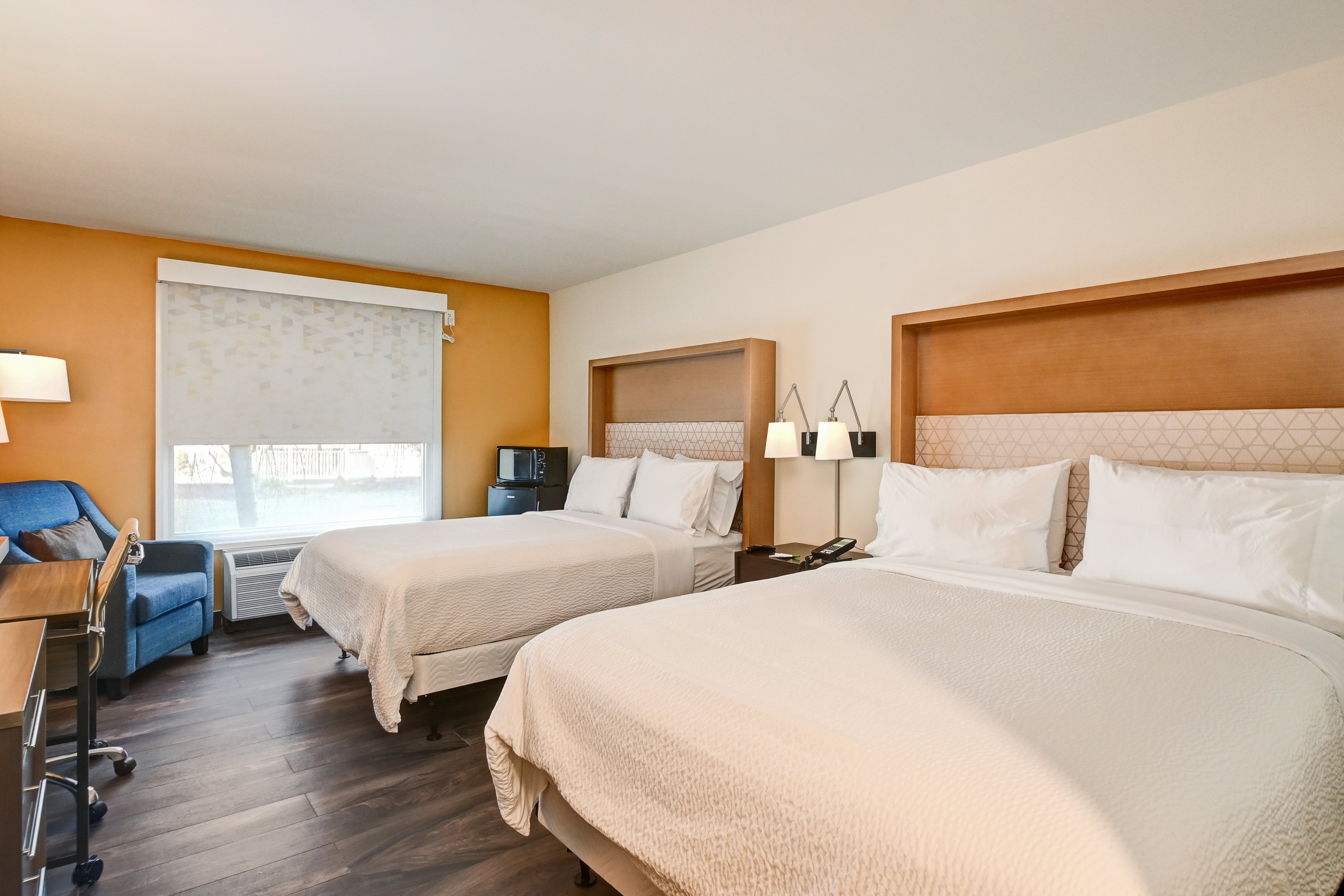 Holiday Inn Piscataway Somerset (Ex Radisson Hotel Piscataway) 33/81