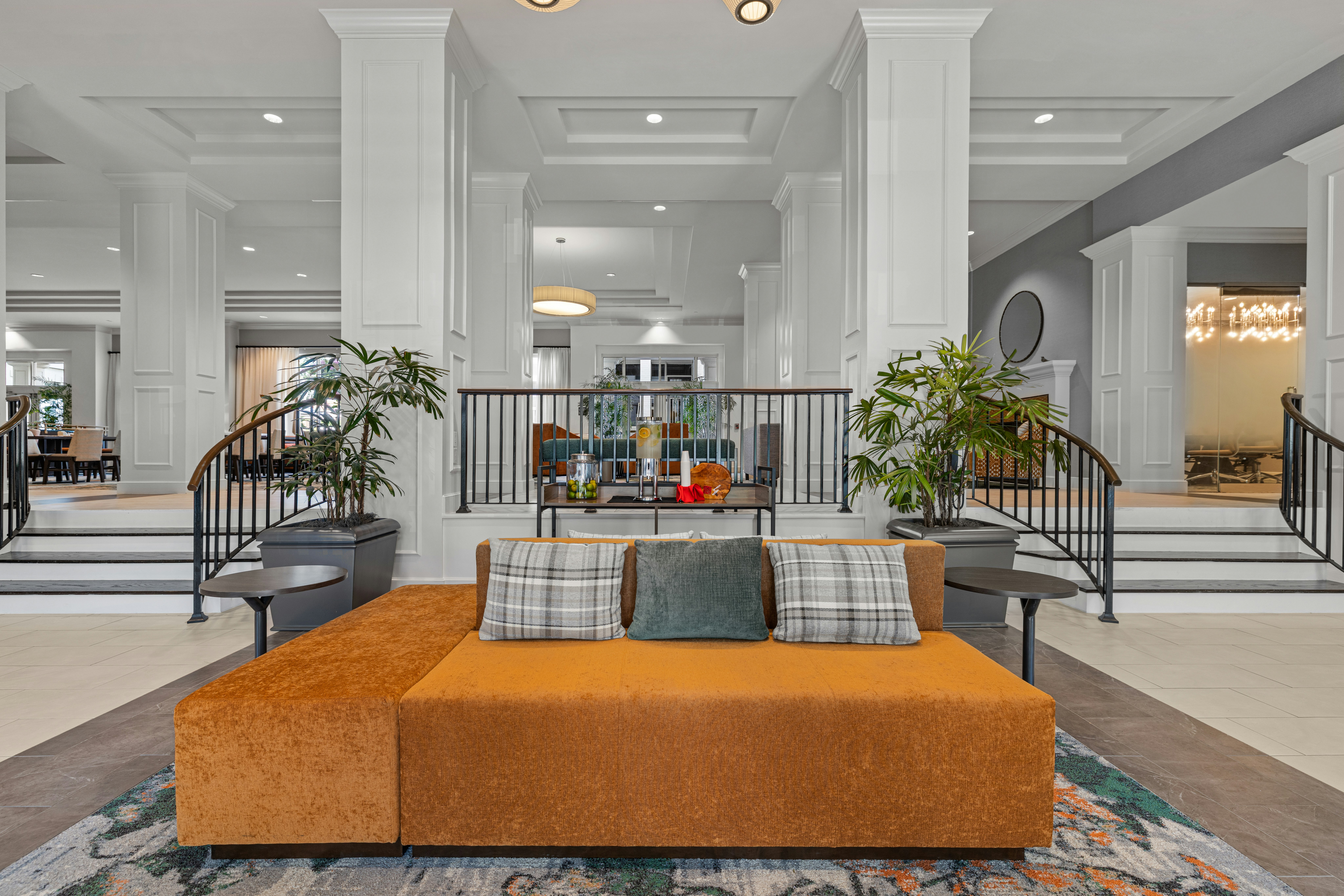 HILTON GARDEN INN NASHVILLE BRENTWOOD 32/75