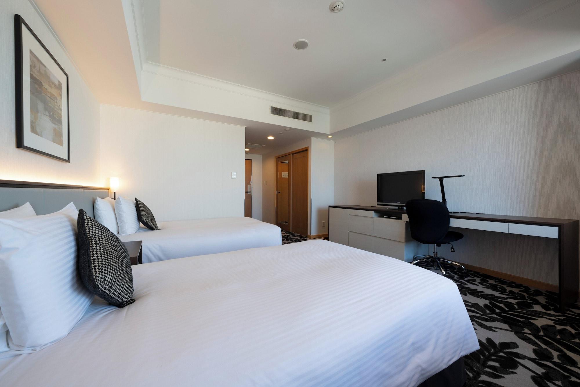 Premium, Multiple Beds, City View