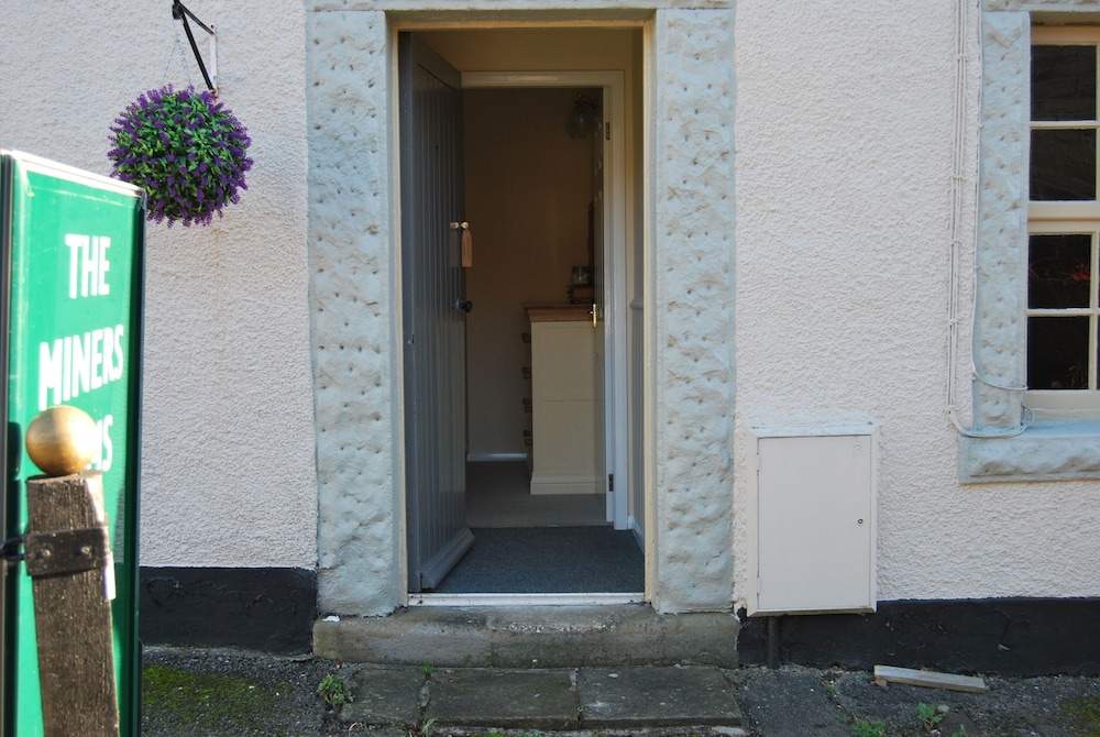 The Miners Arms 1/36