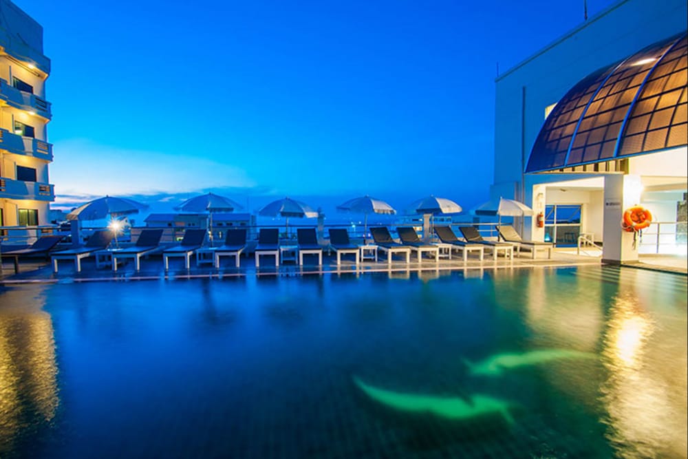 Flipper House Hotel Pattaya 40/48