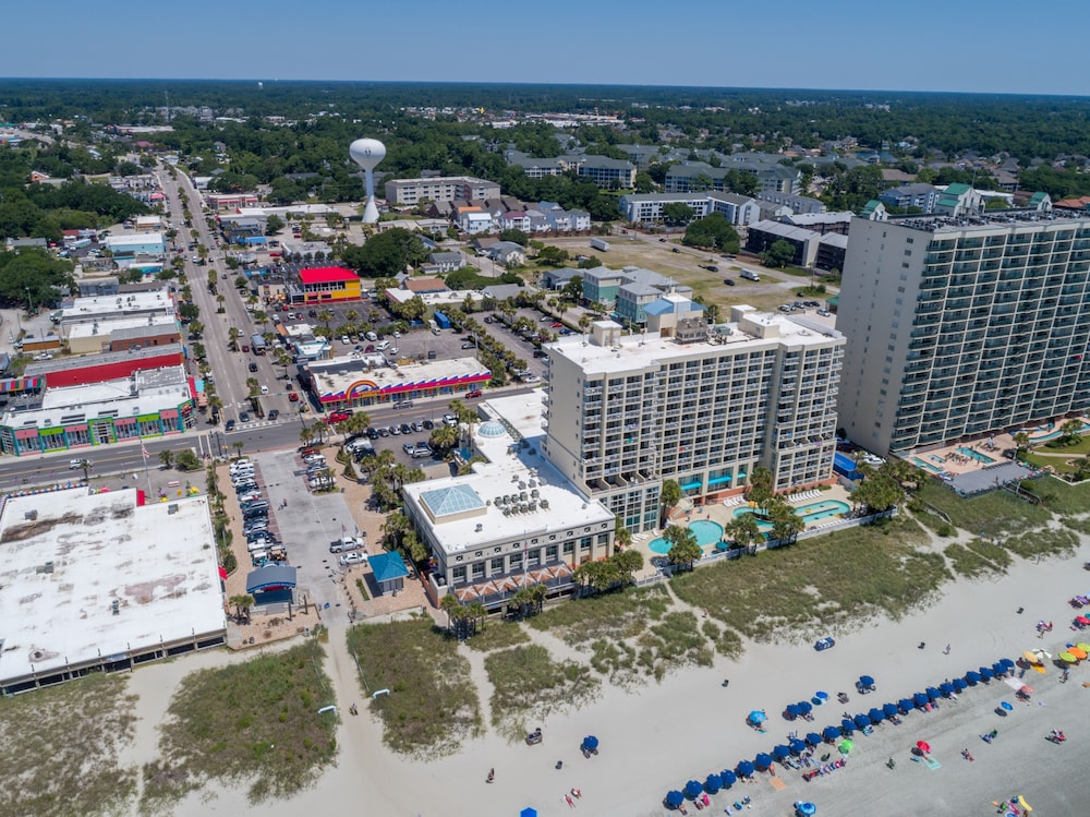 Ocean Drive Beach Golf Resort 57/64