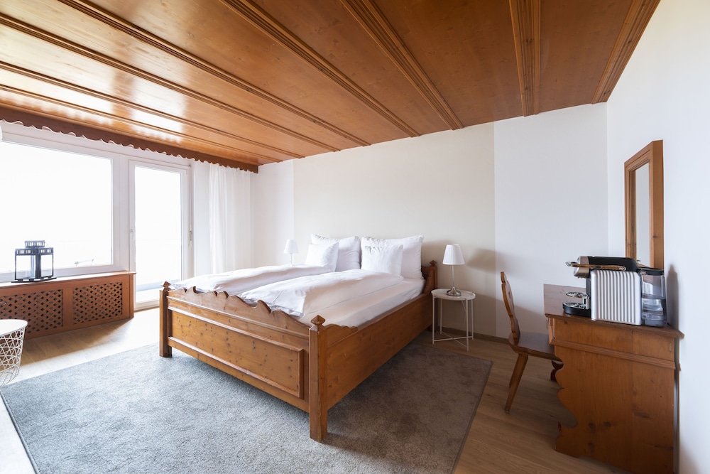 Eden Hotel Und Restaurant 10/49