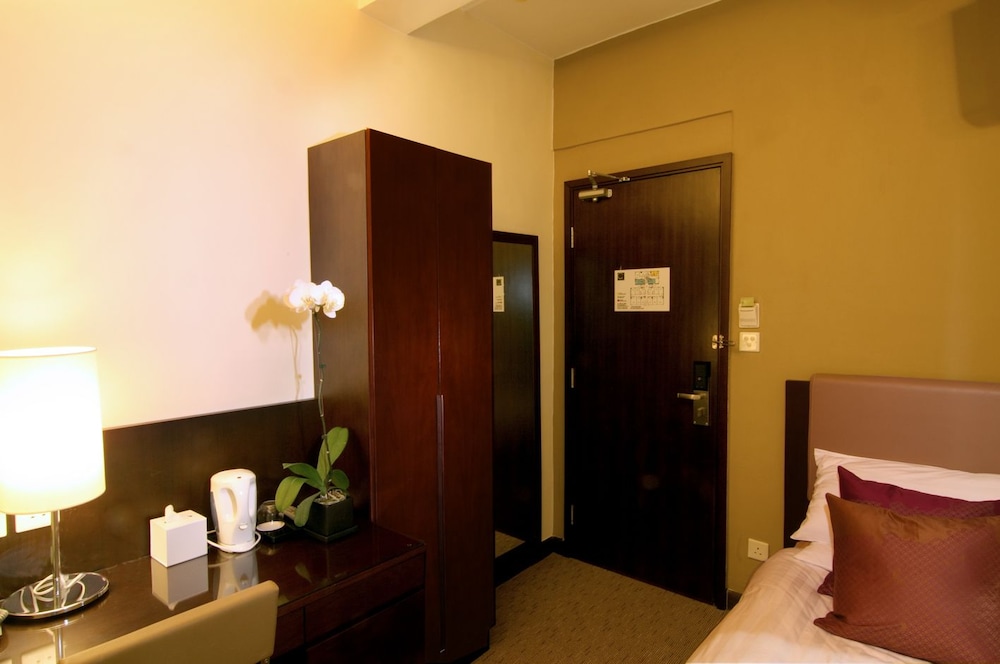 Casa Hotel 13/24