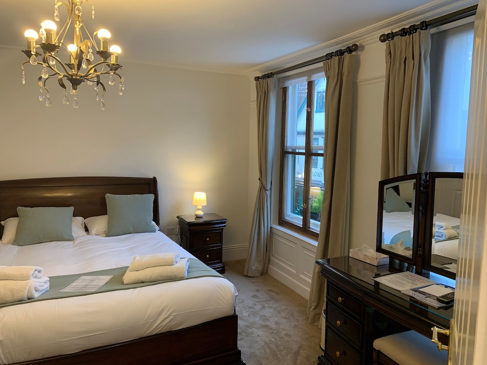 The Pilgrims Hotel 16/50