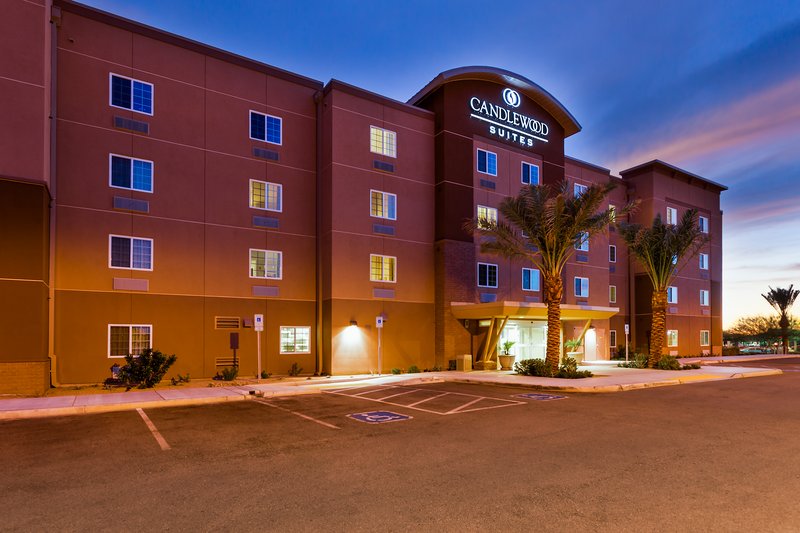 Candlewood Suites TUCSON 35/37