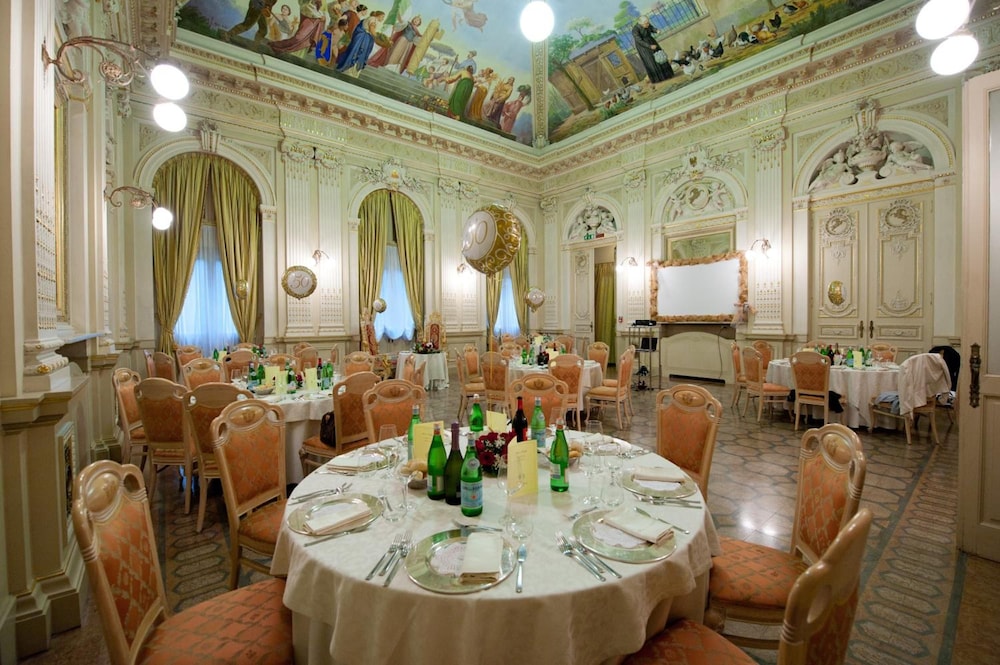 Hotel Villa Malpensa 42/54