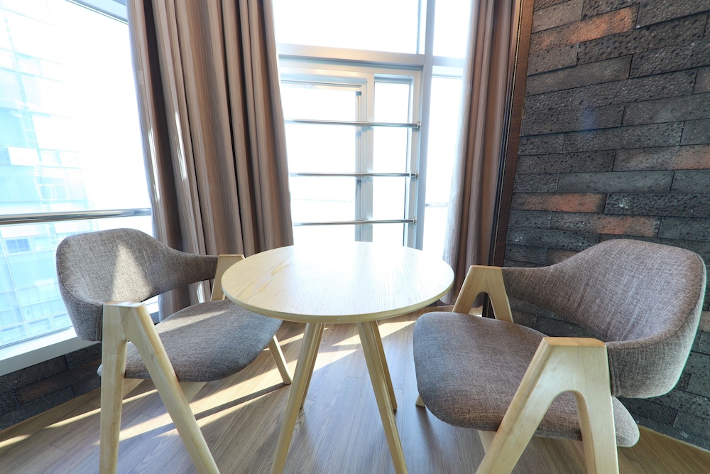 The Marine View Hotel 36/50