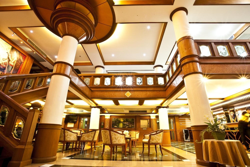 Zaza Hotel 7/49