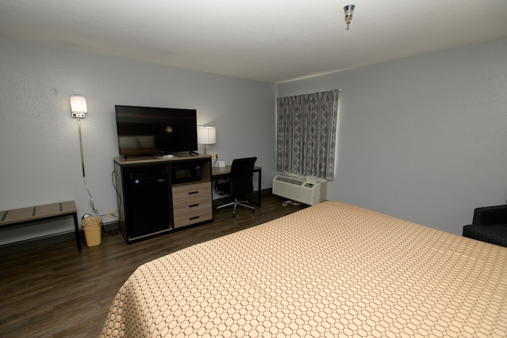 Home Town Inn Ringgold 33/55