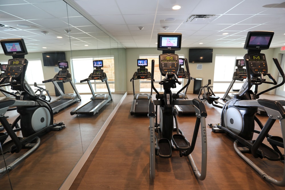 Holiday Inn Express Suites Forney 35/55