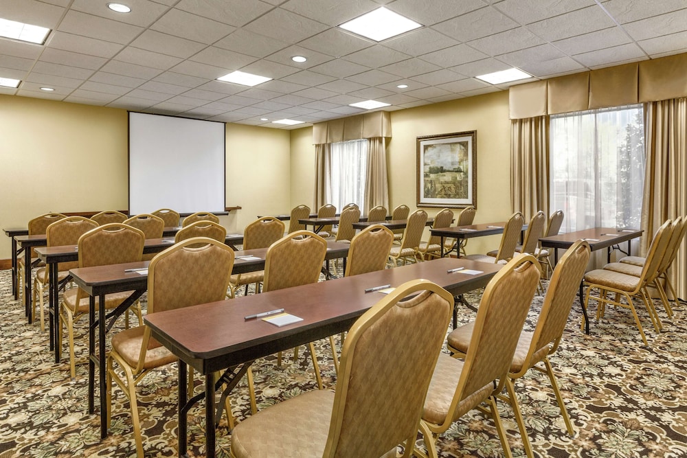 Hampton Inn Duncan 46/50