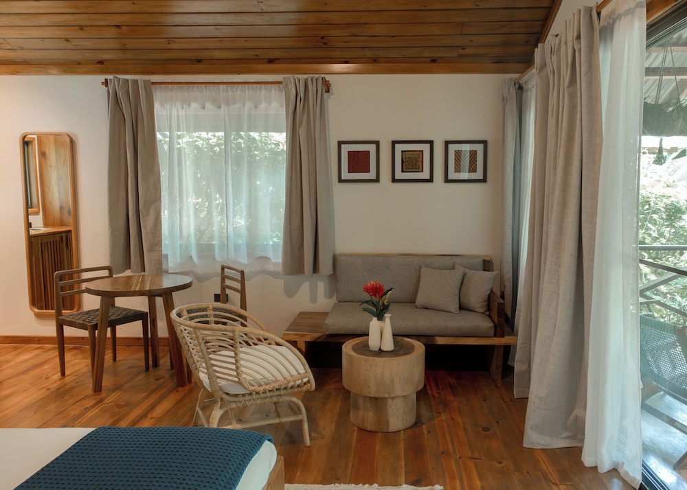 Palmar Beach Lodge 50/68