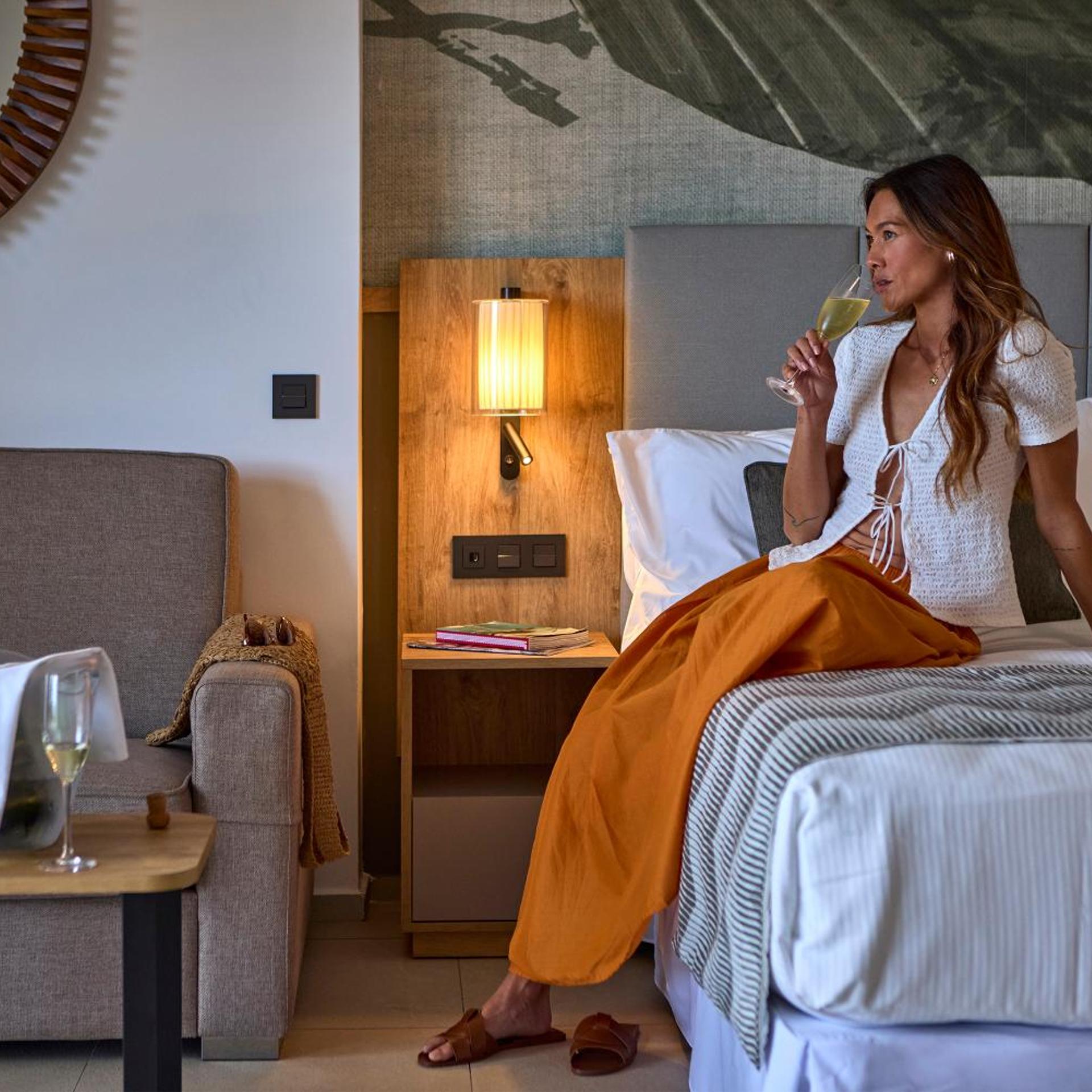 Elite, Swim Up, Club, Suite, King Bed، Hotel Riu Palace Mauritius All Inclusive Adults Only 3/9