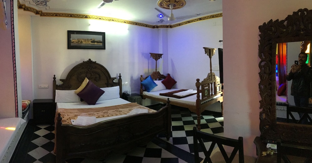 HOTEL PANORAMA GUESTHOUSE 18/30