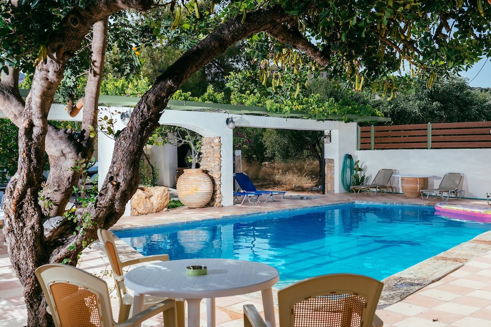 Ammoudara Beach Hotel Apartments 1/67