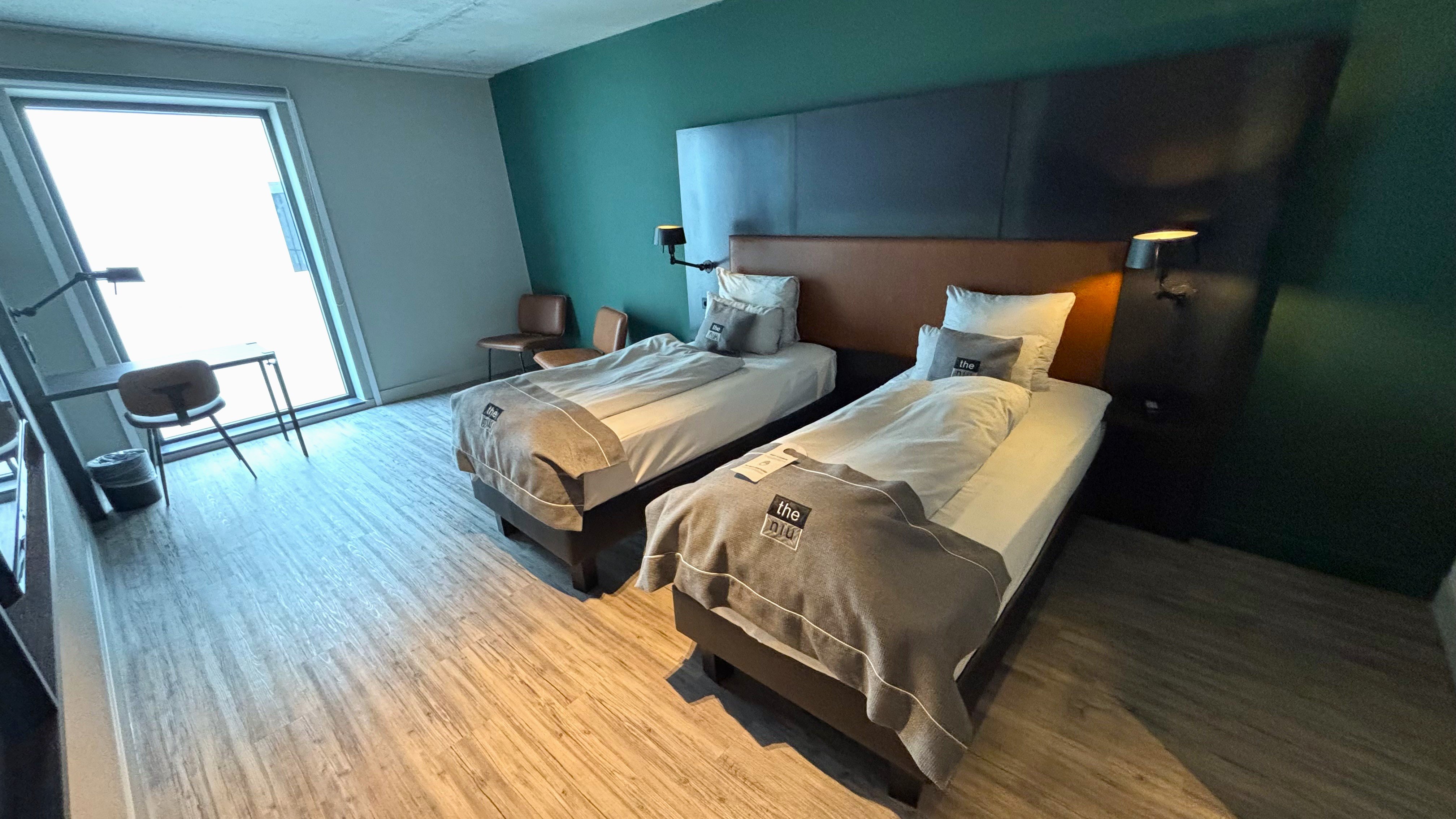 Holiday Inn - the niu, Fender Amsterdam by IHG 16/64