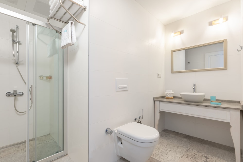 Monza House Otel 42/49