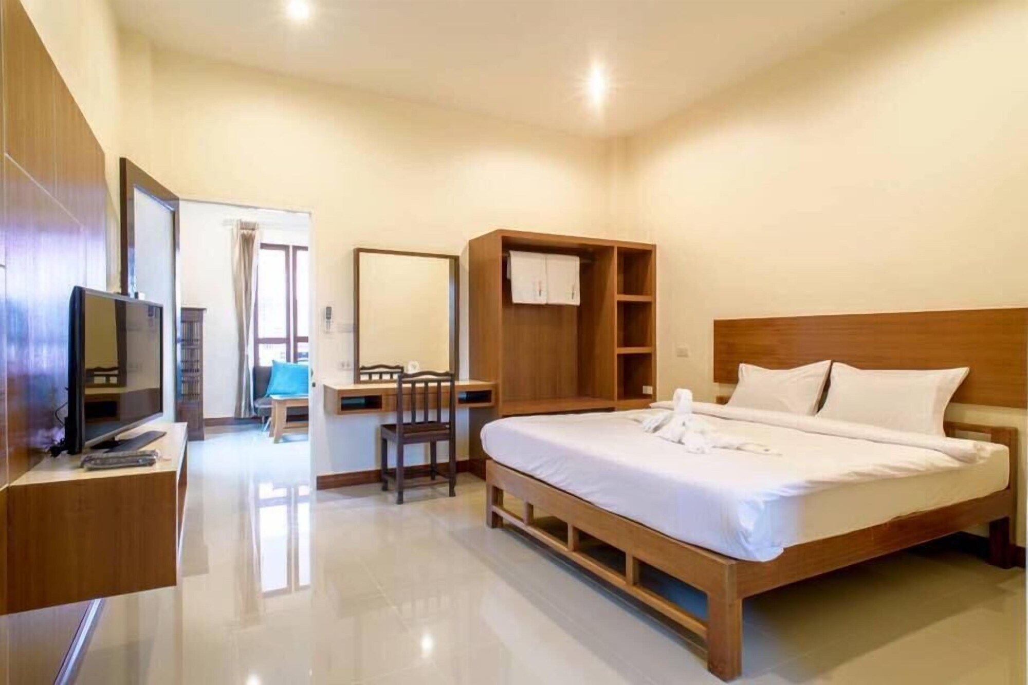 SUPERIOR, DOUBLE BED