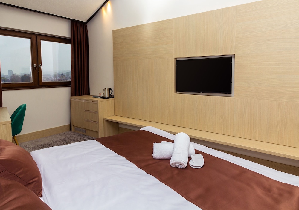 Hotel Boss 24/50
