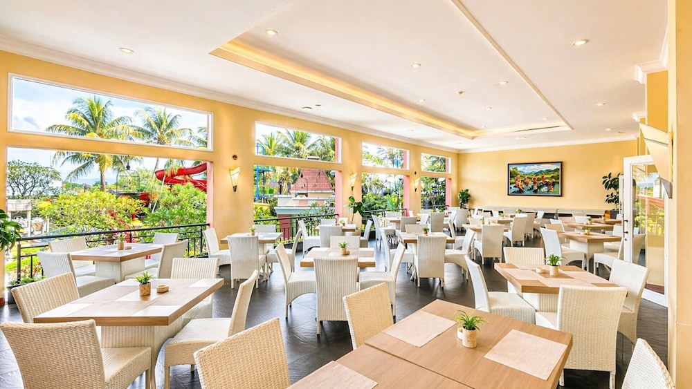 Grand Wahid Hotel Salatiga 40/61