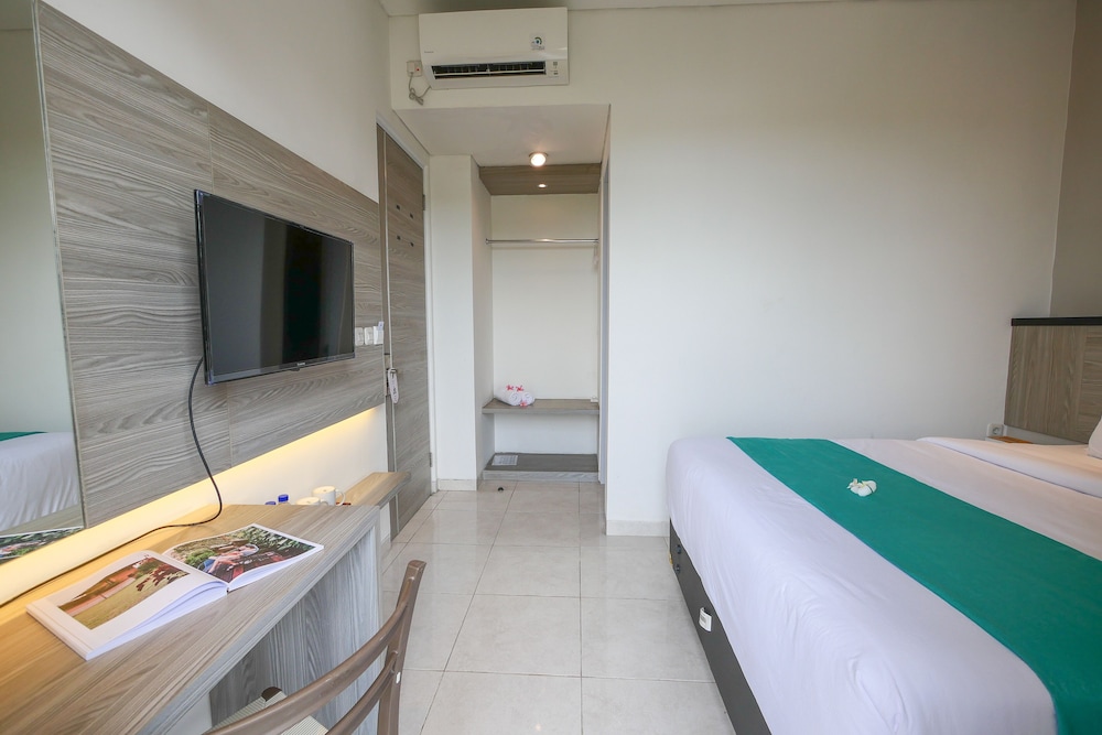 Nivasa Hotel 16/38