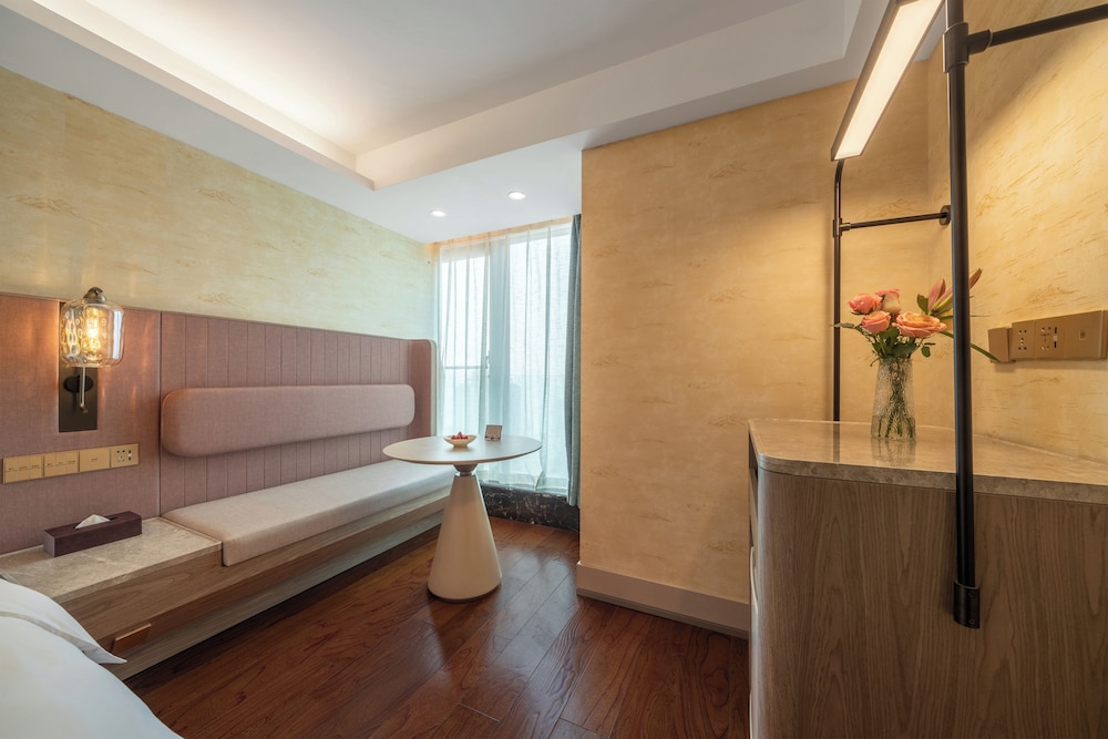 Mercure Chongqing Downtown 45/73
