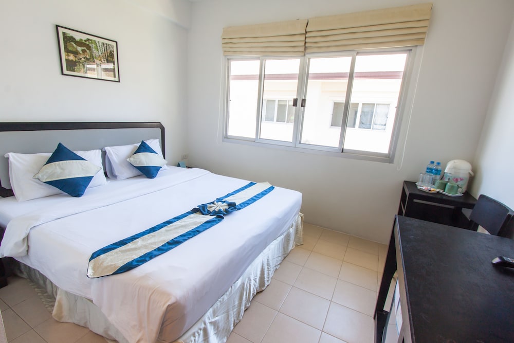 Pp Charlie Beach Resort 25/60