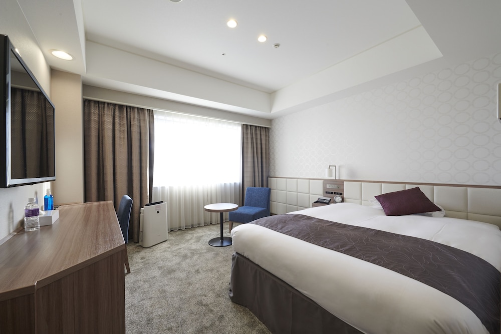 Moderate, Double Bed