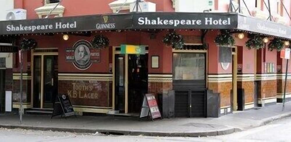 Shakespeare Hotel Surry Hills 2/37