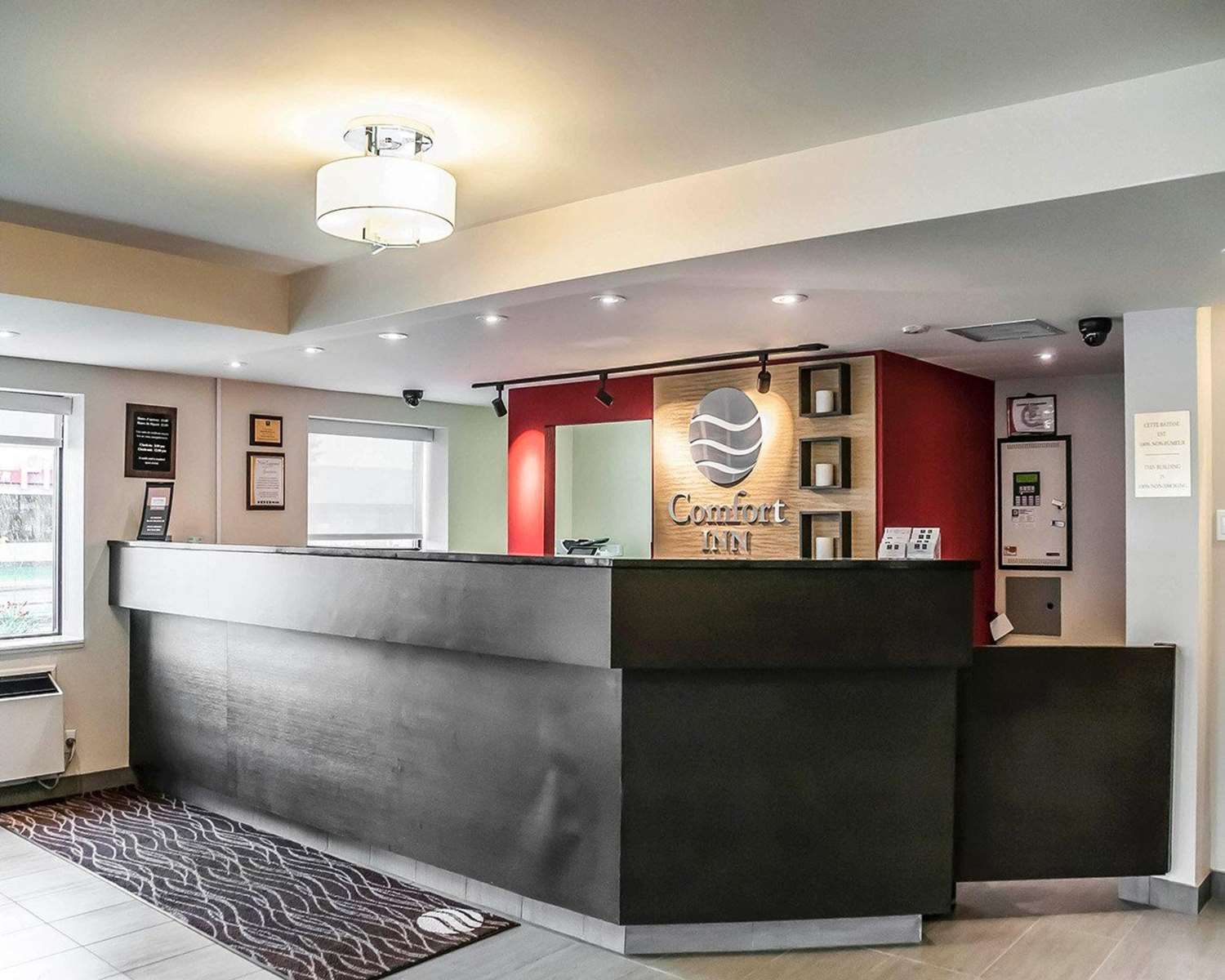 Comfort Inn Laval 3/28