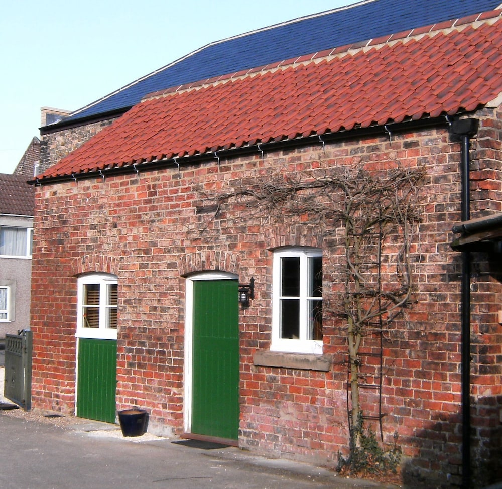 The Stables At Owlett Hall 1/22