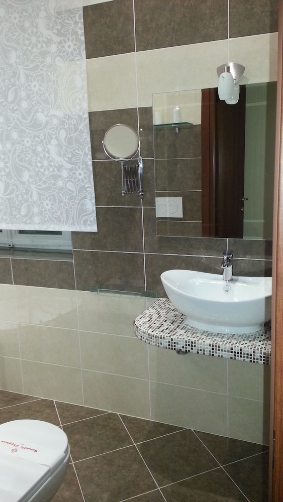 Hotel Moderno 44/50