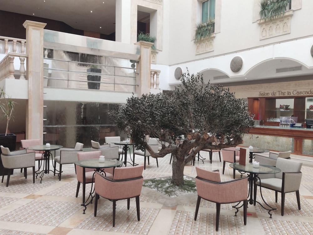 Les Oliviers Palace 56/72