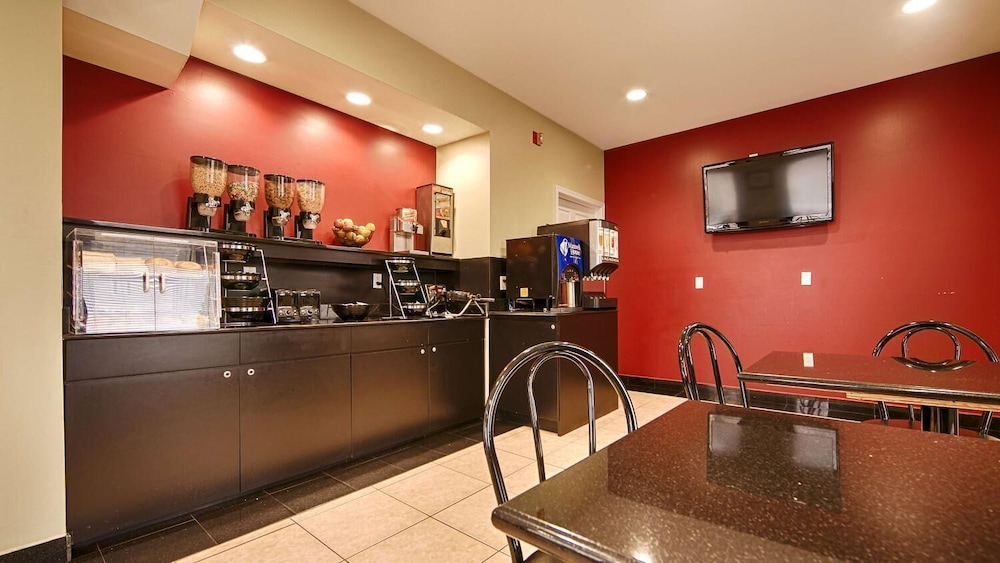 Best Western Garden State Inn 21/31