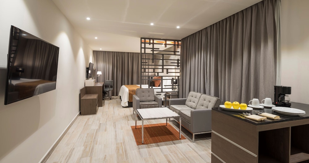 Real Inn Celaya 34/65