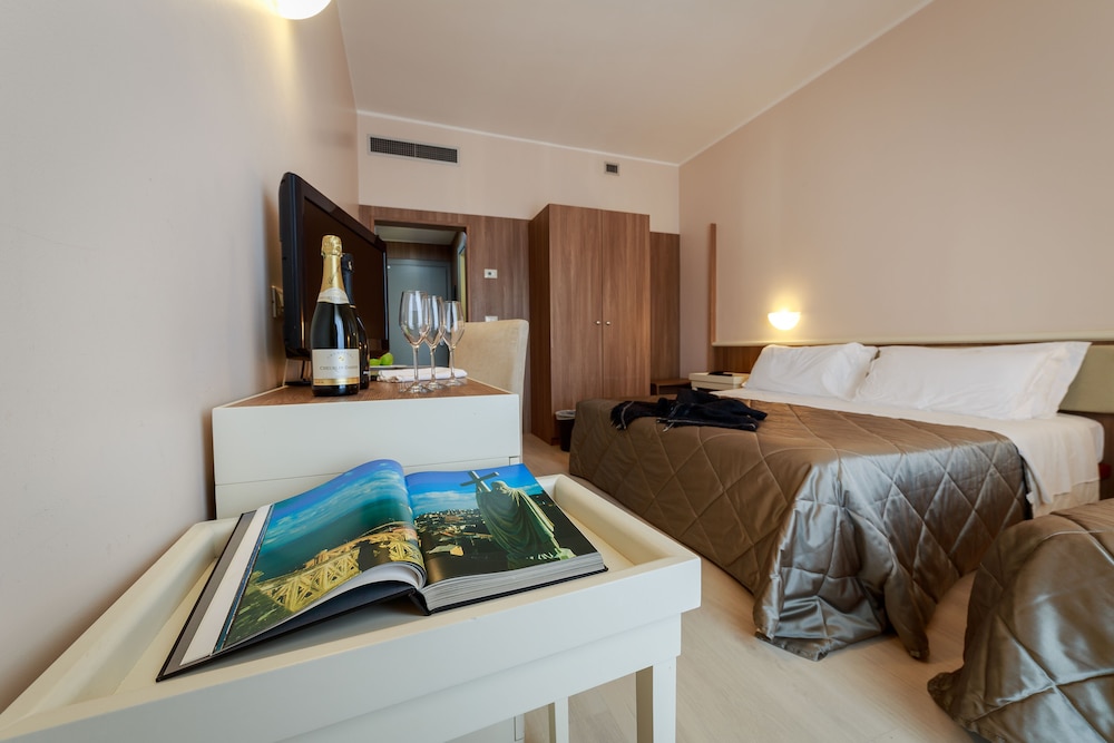 Hotel Mirasole International 20/66
