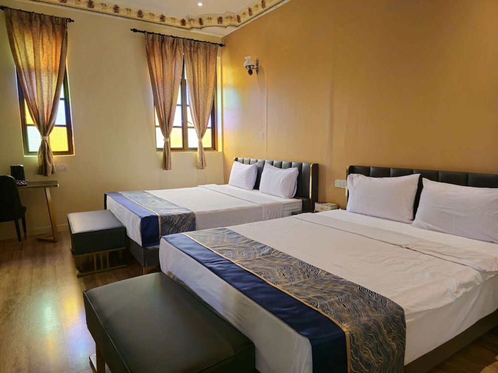 The Century Boutique Hotel George Town 13/60