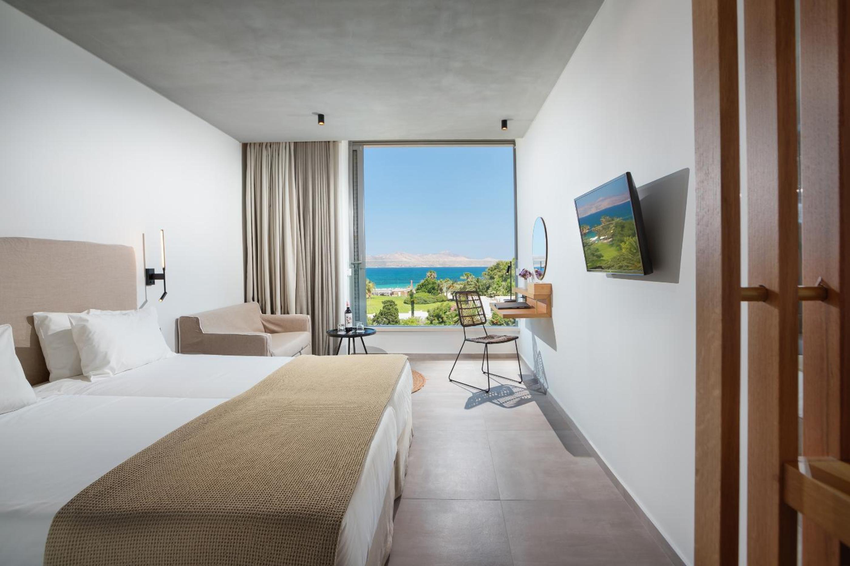 Room at Caravia Beach, Marmari